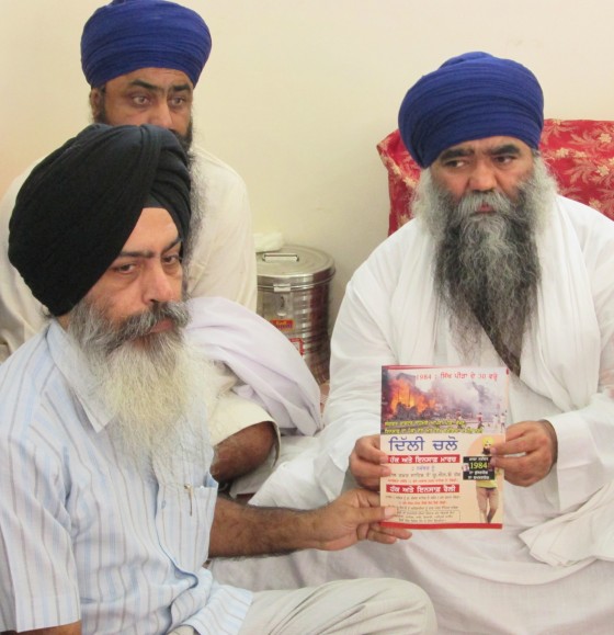 Kanwar Pal Singh Bittu (L) with Baba Harnam Singh (R)