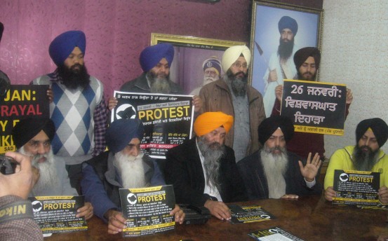 ADPP and Dal Khalsa leaders addressing media persons