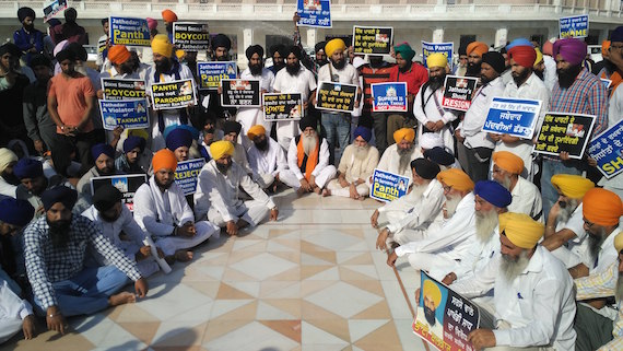 Dal Khalsa and Panch Pardhani activists stage symbolic sit in protest