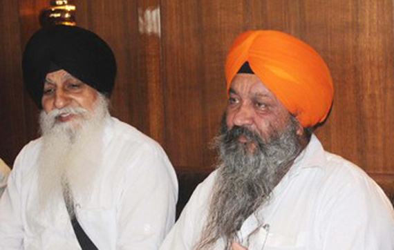 HS Dhammi (L) and Kulvir Singh Barapind (R)