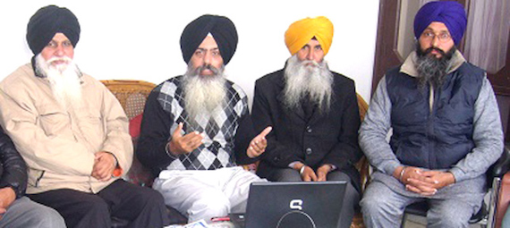 Dal Khalsa leaders addressing the gathering