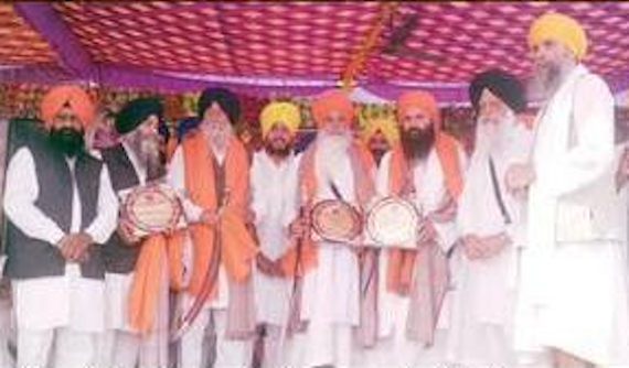 Bhai Amrik Singh Ajnala, Bhai Baljit Singh Daduwal and Simranjeet SIngh Mann honoured during the Samagam