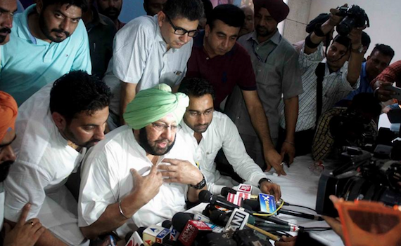 Capt. Amarinder Singh addressing media at Chandigarh [File Photo]