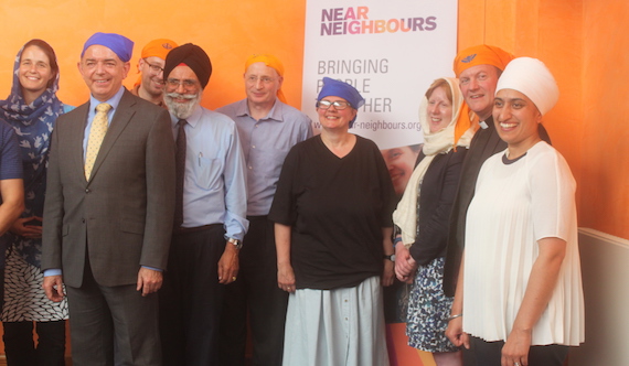 UK Communities Minister Lord Bourne visits Southall Gurdwara