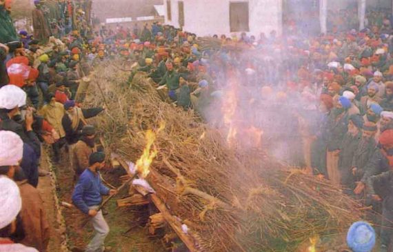 35 Sikhs were massacred at Chattisinghpora in 2000 - Still no justice