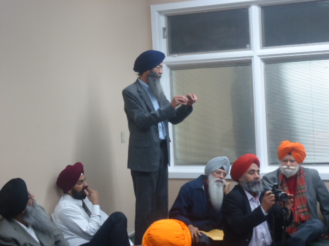 Surinderpal Singh Kalra sitting next to plaintiff Jeet Singh [Source: SFJ]