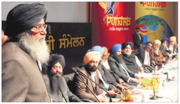 Parkash Singh Badal addressing NRI samelan