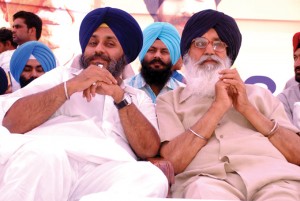 Sukhbir Badal (R) and Parkash Badal (R)