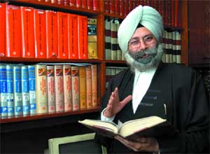 Advocate HS Phoolka