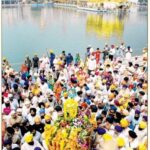A view of Nagar Kirtan on the occasion of Gurpurb of Guru Ramdas Ji (October 08, 2013)