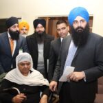 Canadian RulingParty MP's Tim Uppal - Parm Gill Bringing Bibi Jagdish Kaur To Parliament